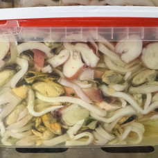 Коктейль из морепродуктов в масле (уп 1,9 кг)