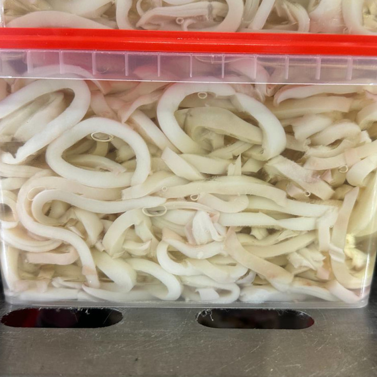 Кальмар в масле - соломка ( уп 1,9 кг)