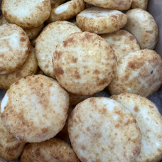 Пирожки творожные с яблоком и корицей (1 кг)