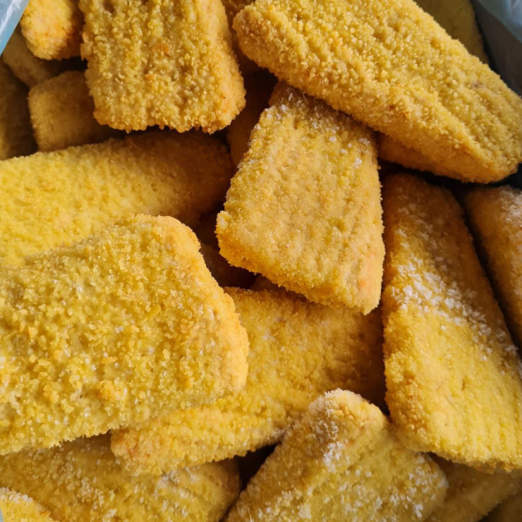 Треугольники лососёвые (1 кг)